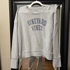 Vineyard Vines oversized sweatshirt